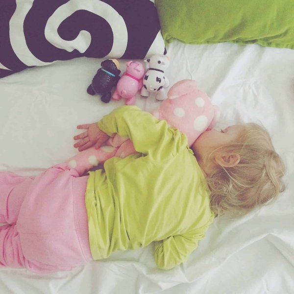 Établir une routine réconfortante pour favoriser l'endormissement de bébé